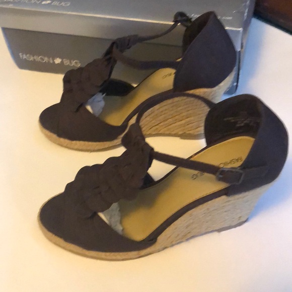 Ladies Emma Wedge Sandals - Picture 2 of 10